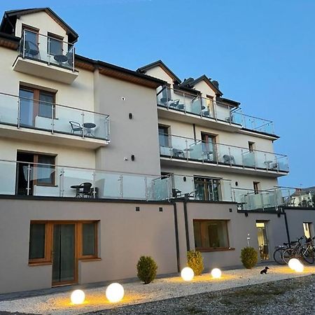 La Mer Pokoje I Apartamenty Wladyslawowo Exterior photo